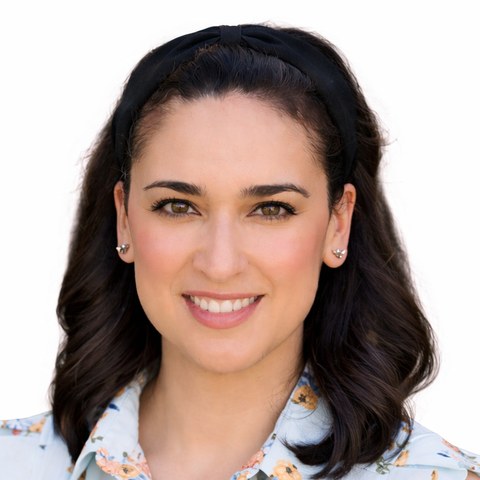 Dr. Claudia Garcia Thibodeau